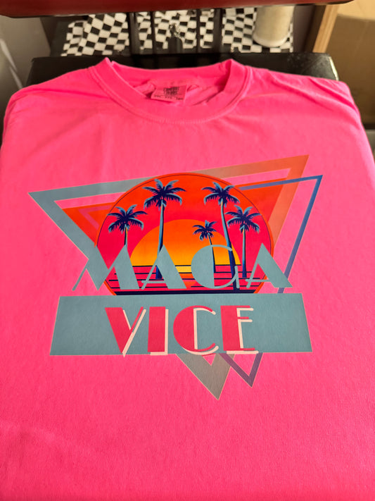 MAGA VICE - Neon Pink T-shirt