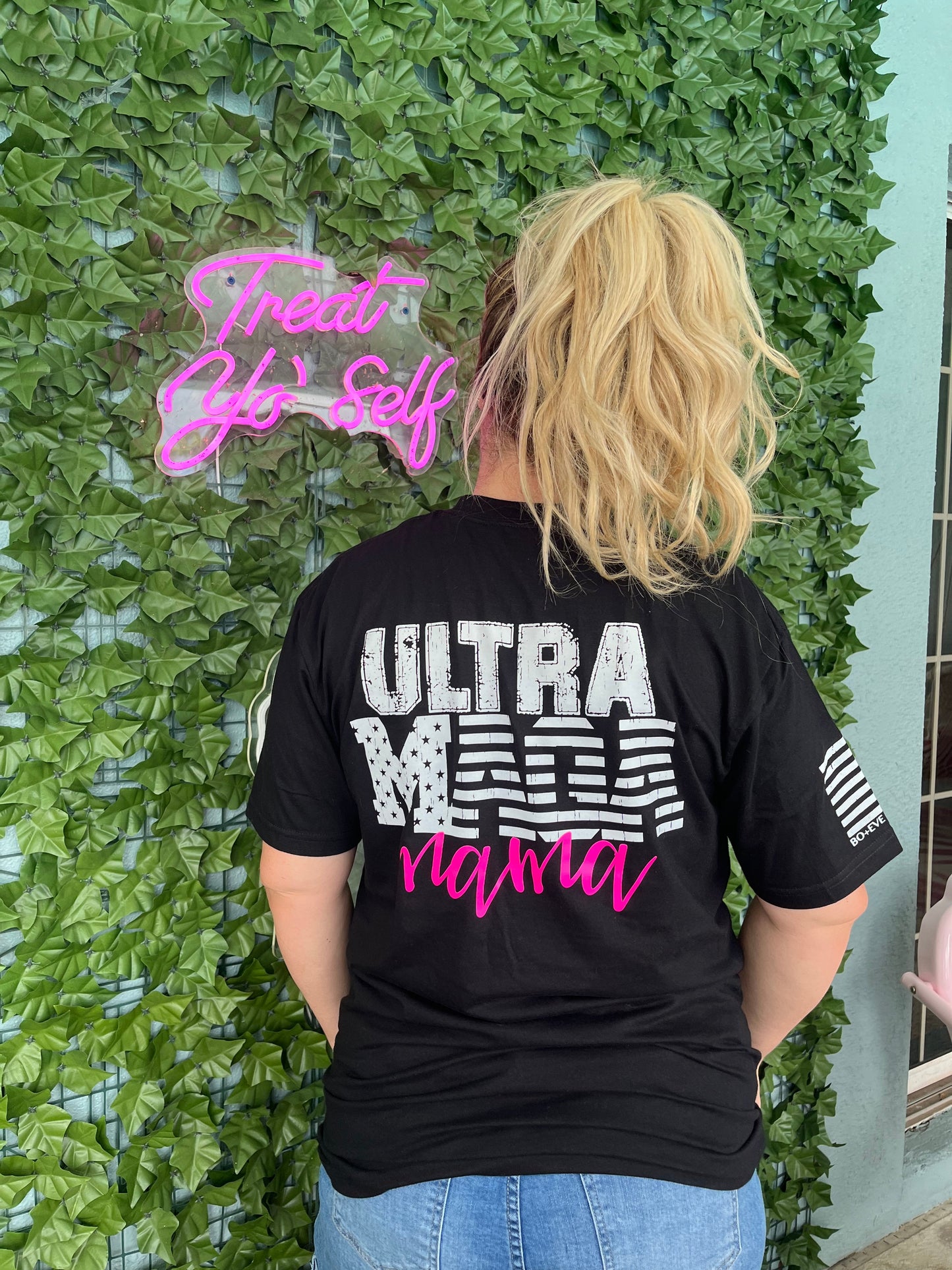 Ultra Maga Mama T-Shirt